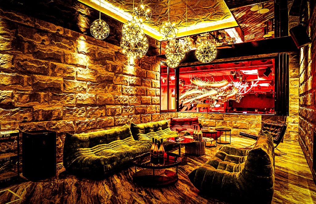VIP area at T2 SHINJUKU